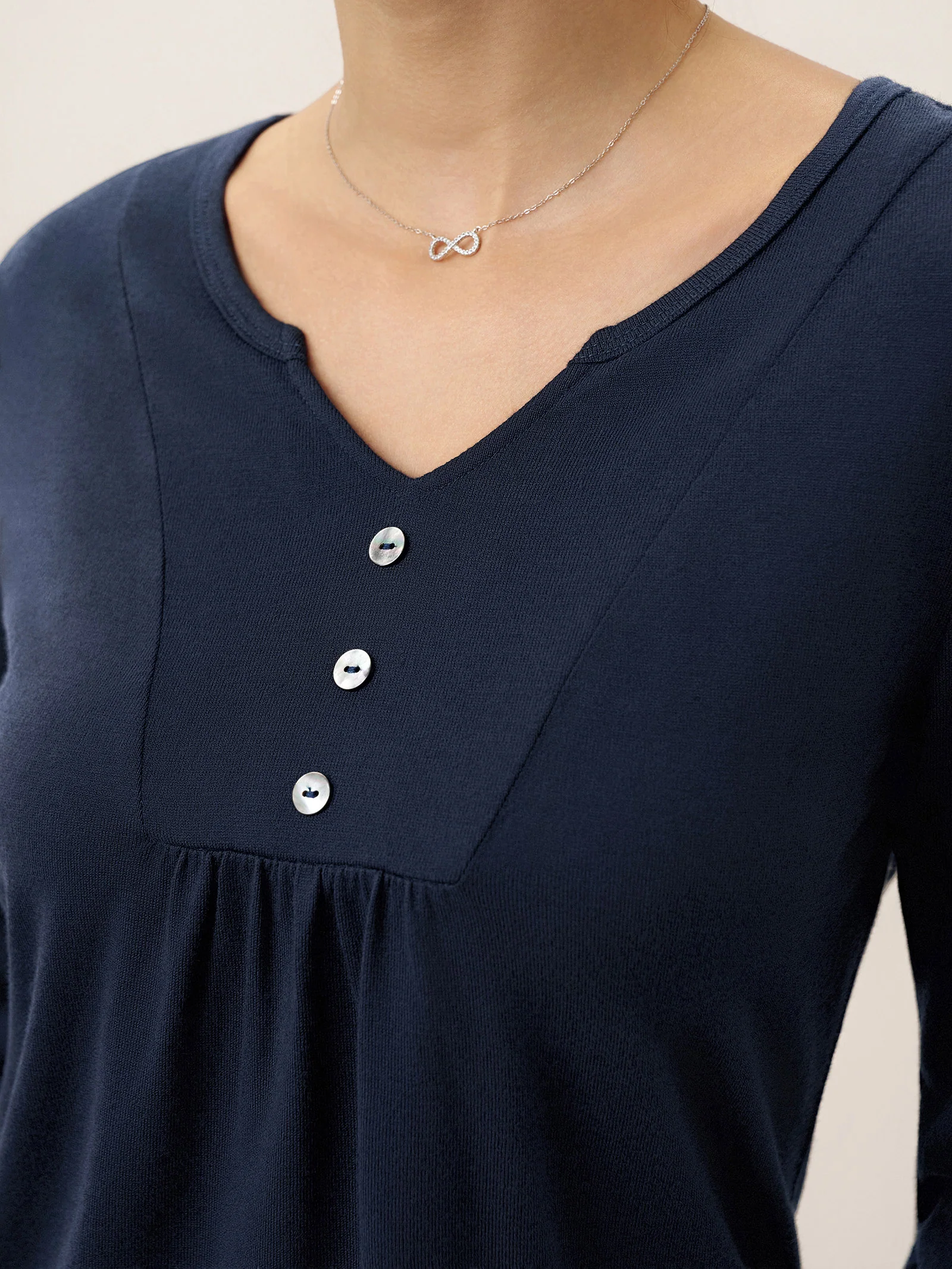 Bamboo Viscose Textured Pleated Shell Accent Stretch Top ZINNIA - Image 7