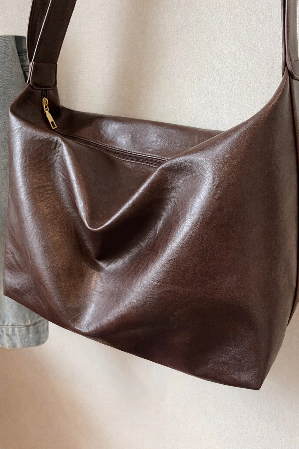 Vintage Large Capacity Crossbody Tote Bag - Image 5