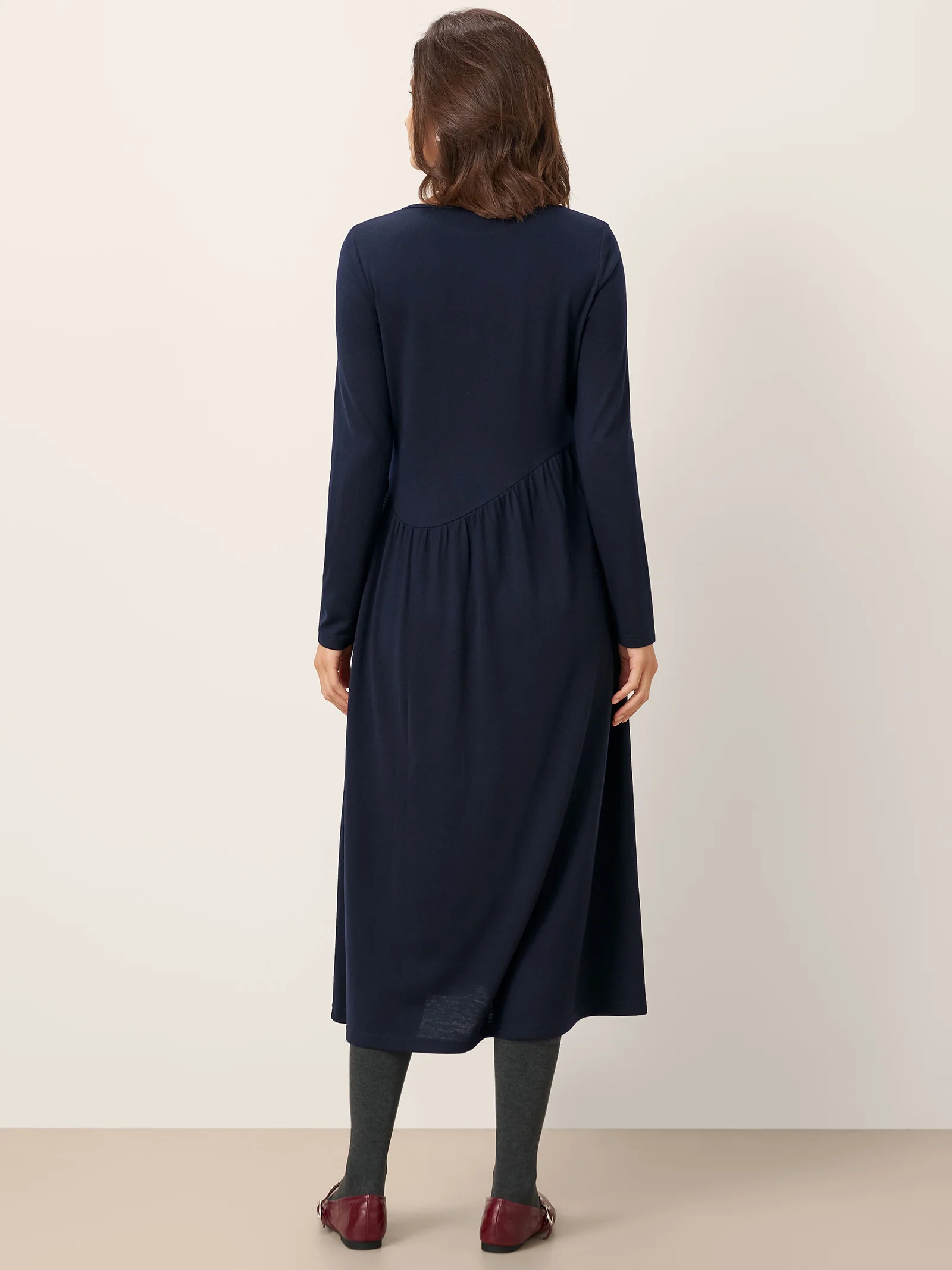 Wool Asymmetric Curved-Cut Maxi Dress CALLIE - Image 3