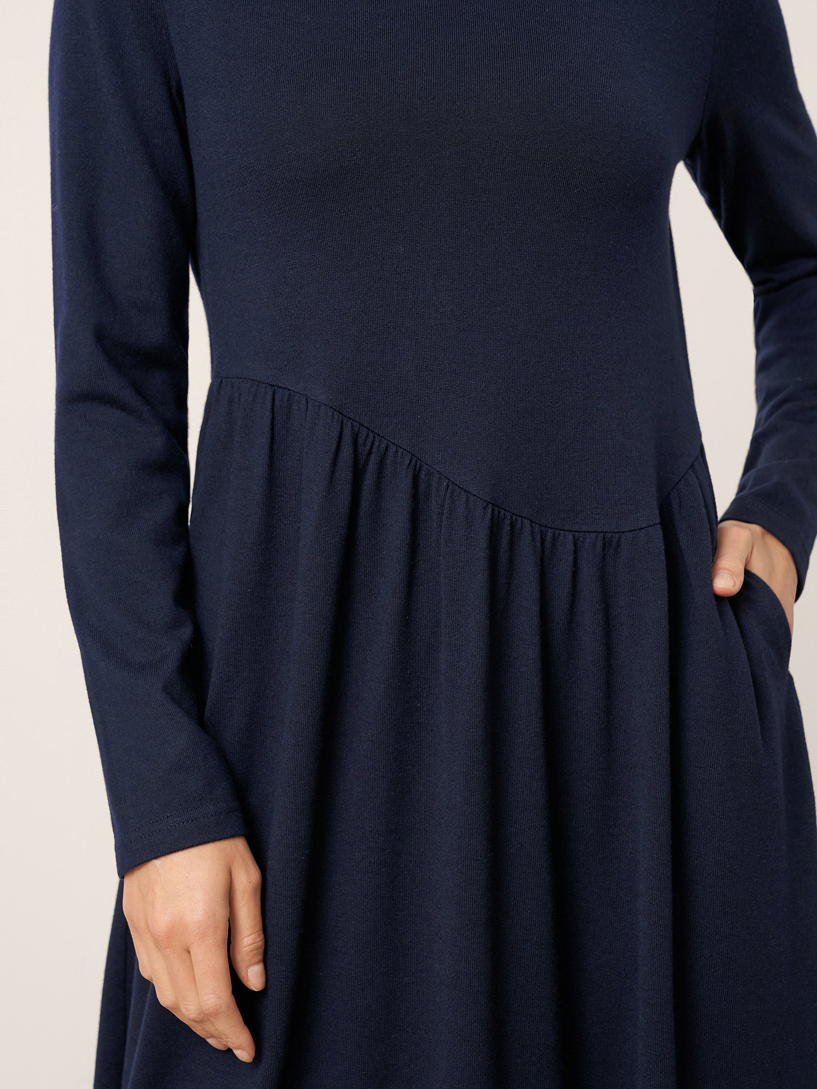 Wool Asymmetric Curved-Cut Maxi Dress CALLIE - Image 5